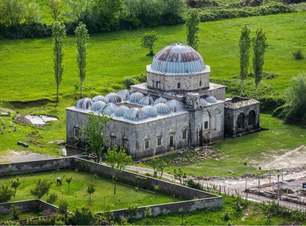 Lead (Xhamia e Plumbit), Shkodër 